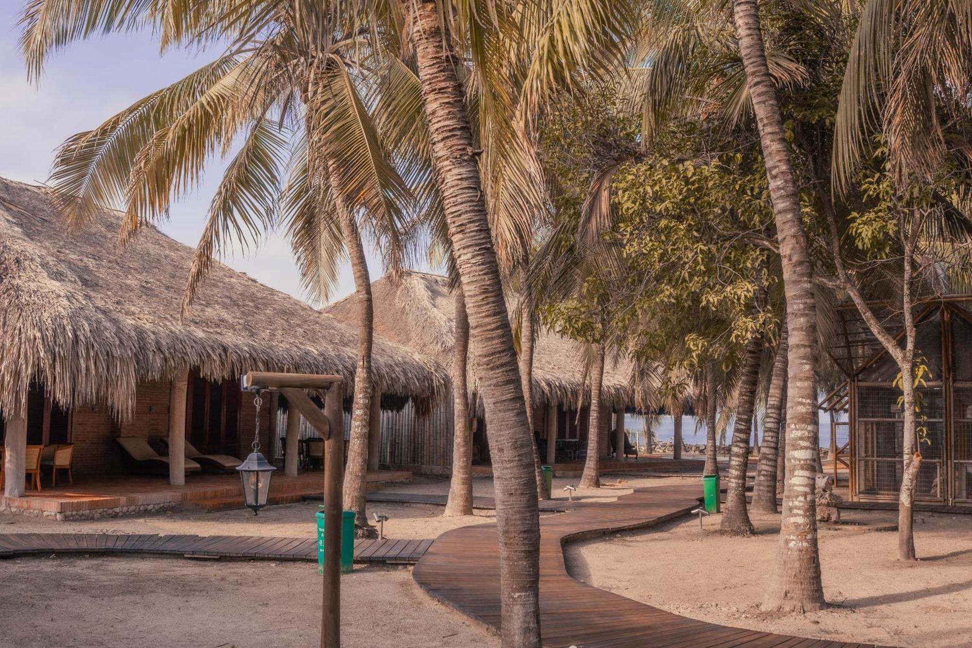 Castillete Hotel & Beach Club Tierra Bomba Bagian luar foto